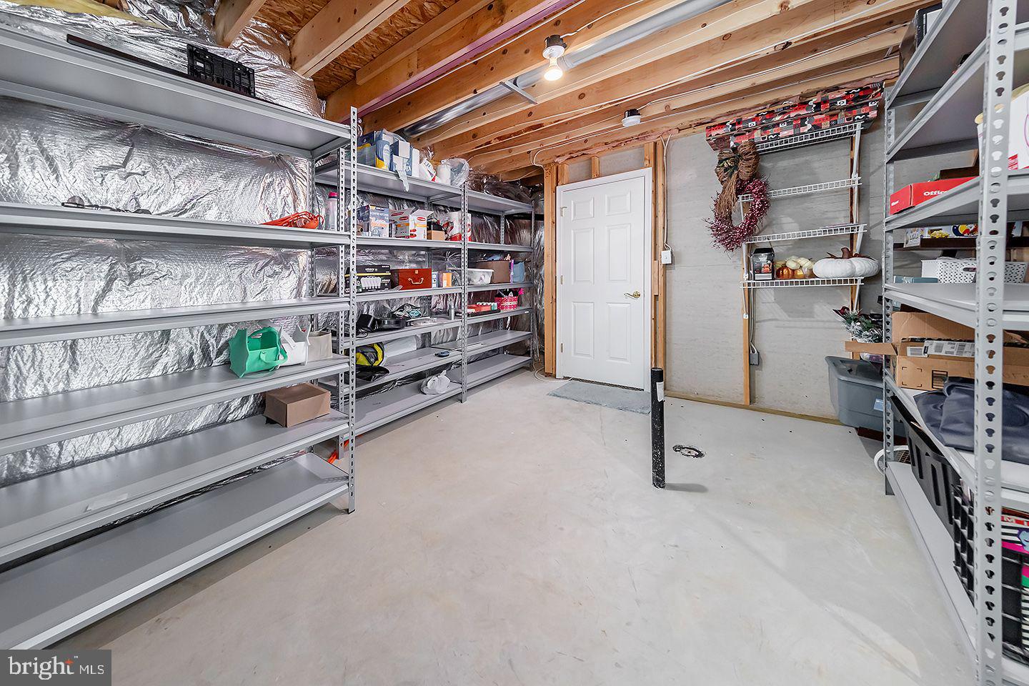 207 DILLONS LANE