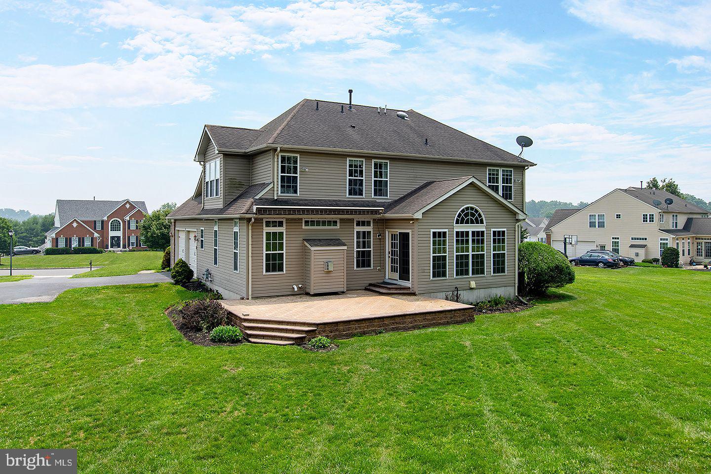 207 DILLONS LANE