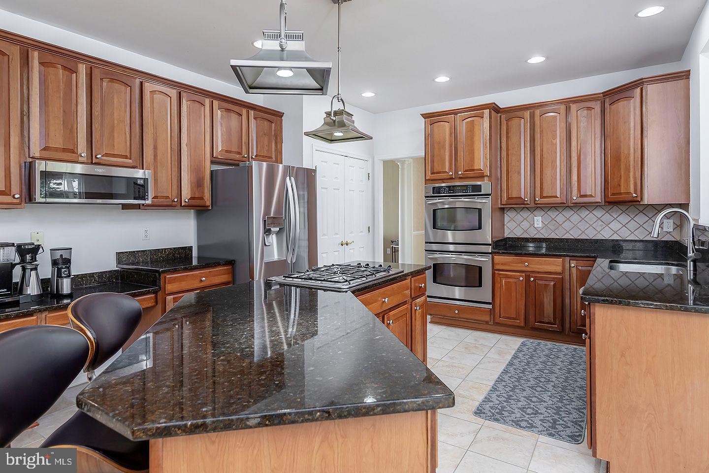 207 DILLONS LANE