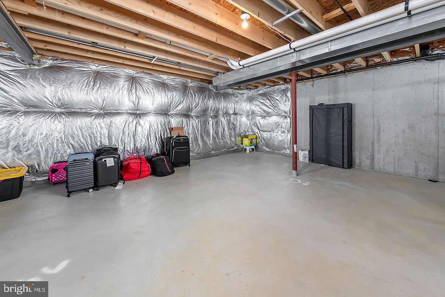 207 DILLONS LANE