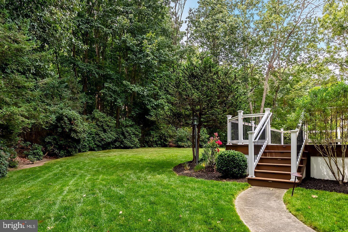 21 WINDING WAY