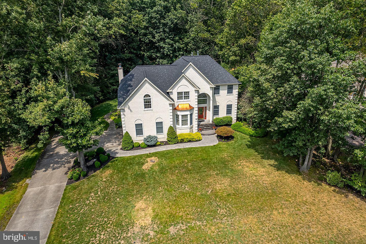 21 WINDING WAY