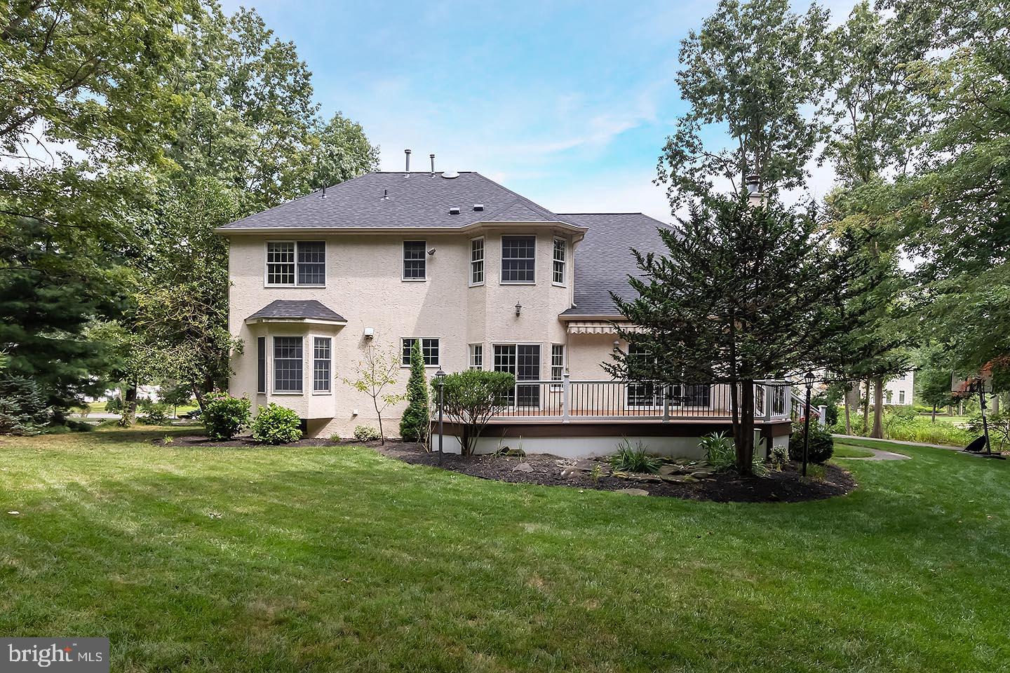 21 WINDING WAY