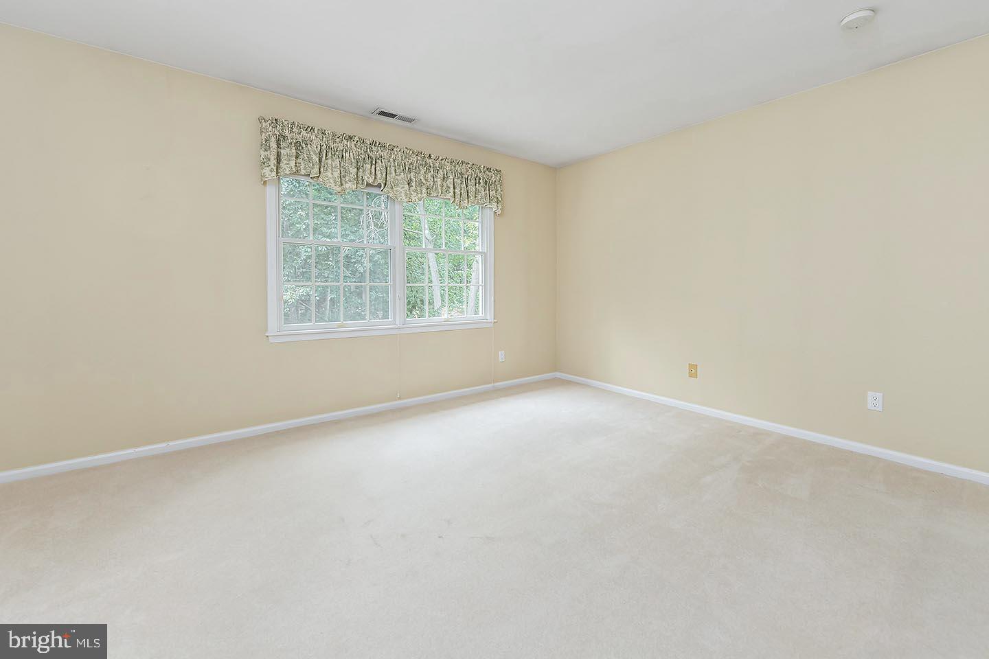 21 WINDING WAY