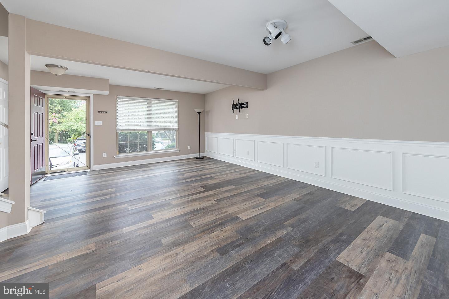 20 WOODBROOK DRIVE