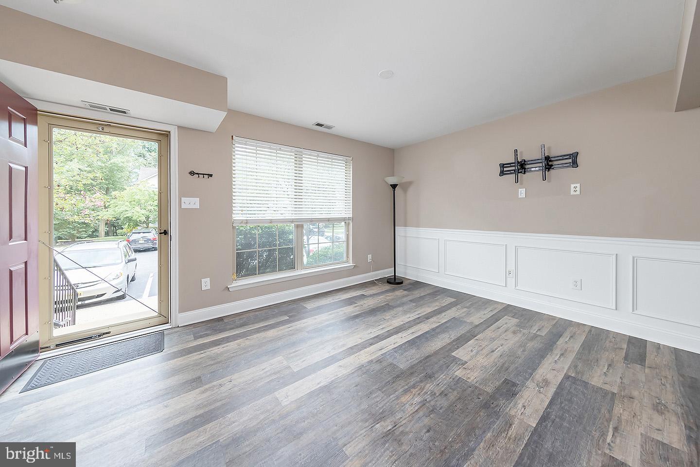 20 WOODBROOK DRIVE