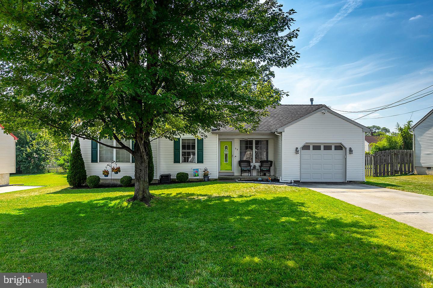 39 MURPHY AVENUE