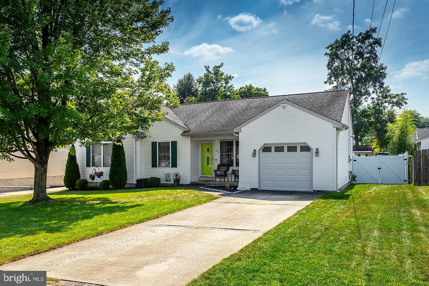 39 MURPHY AVENUE