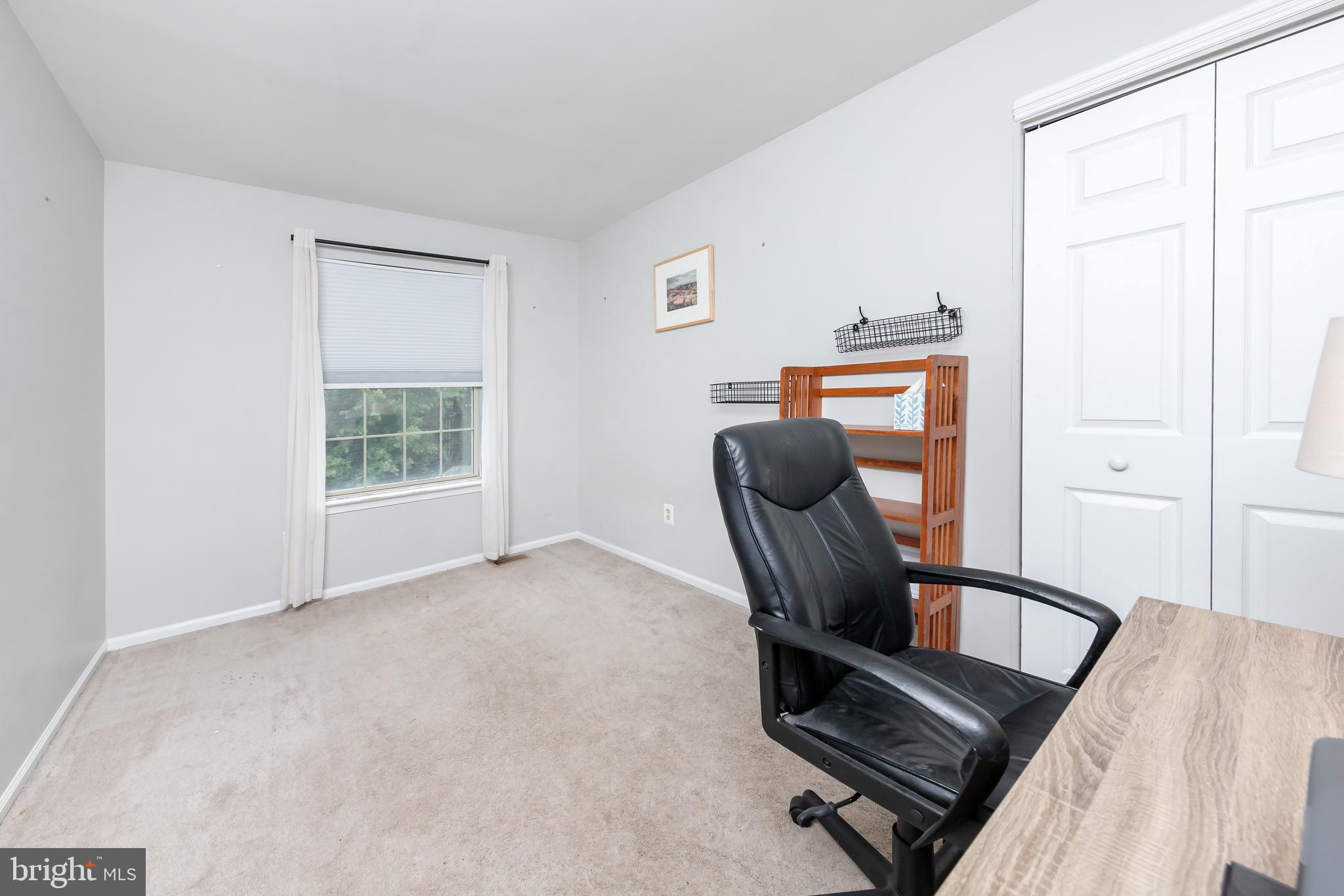 4 Derby DRIVE