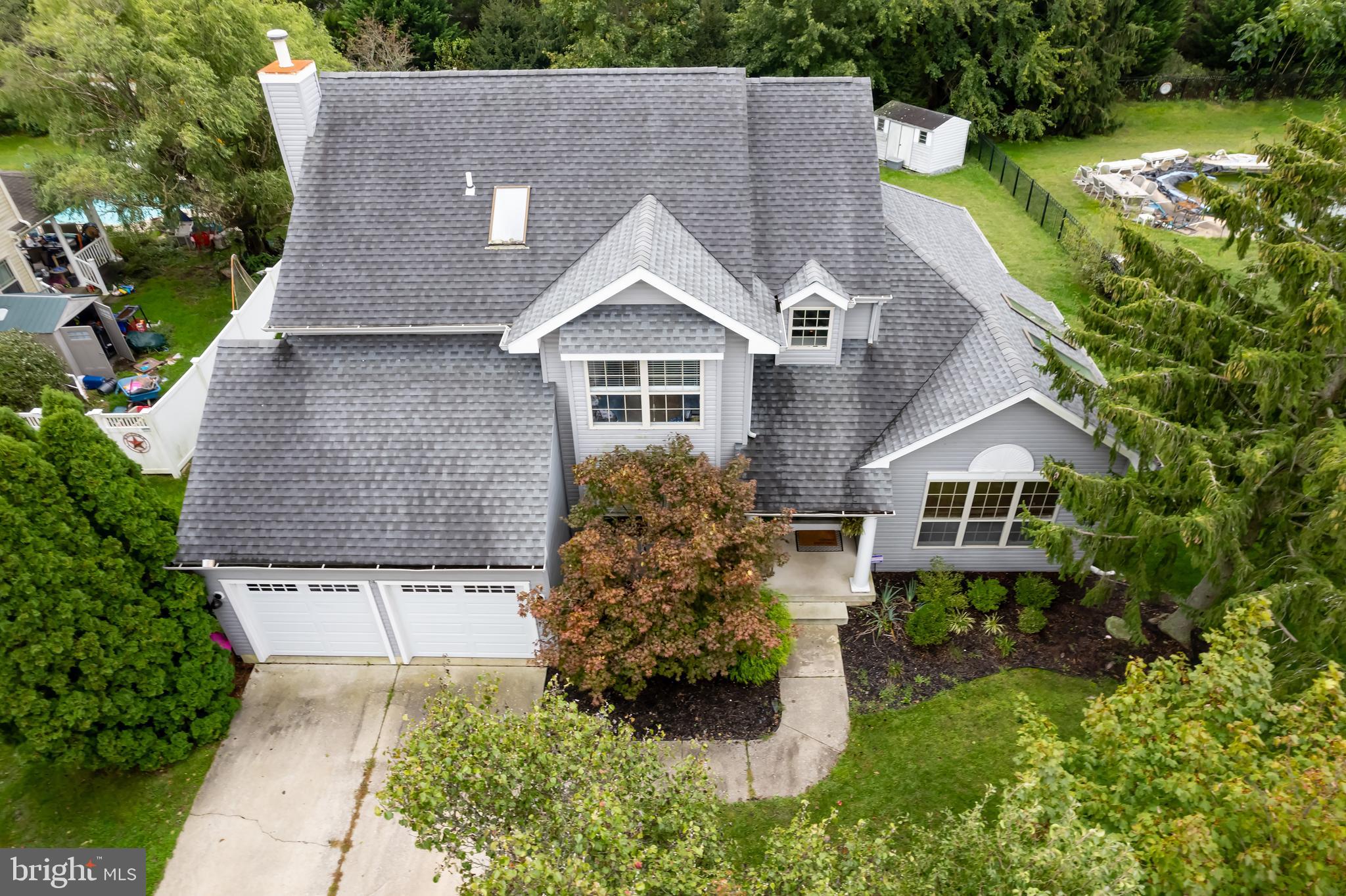 4 Derby DRIVE