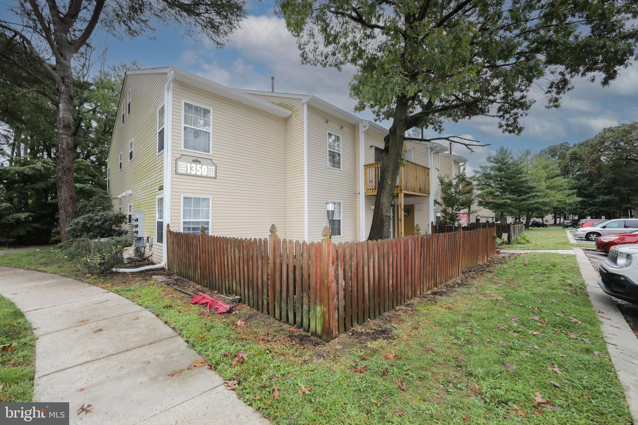 1352 Tristram CIRCLE