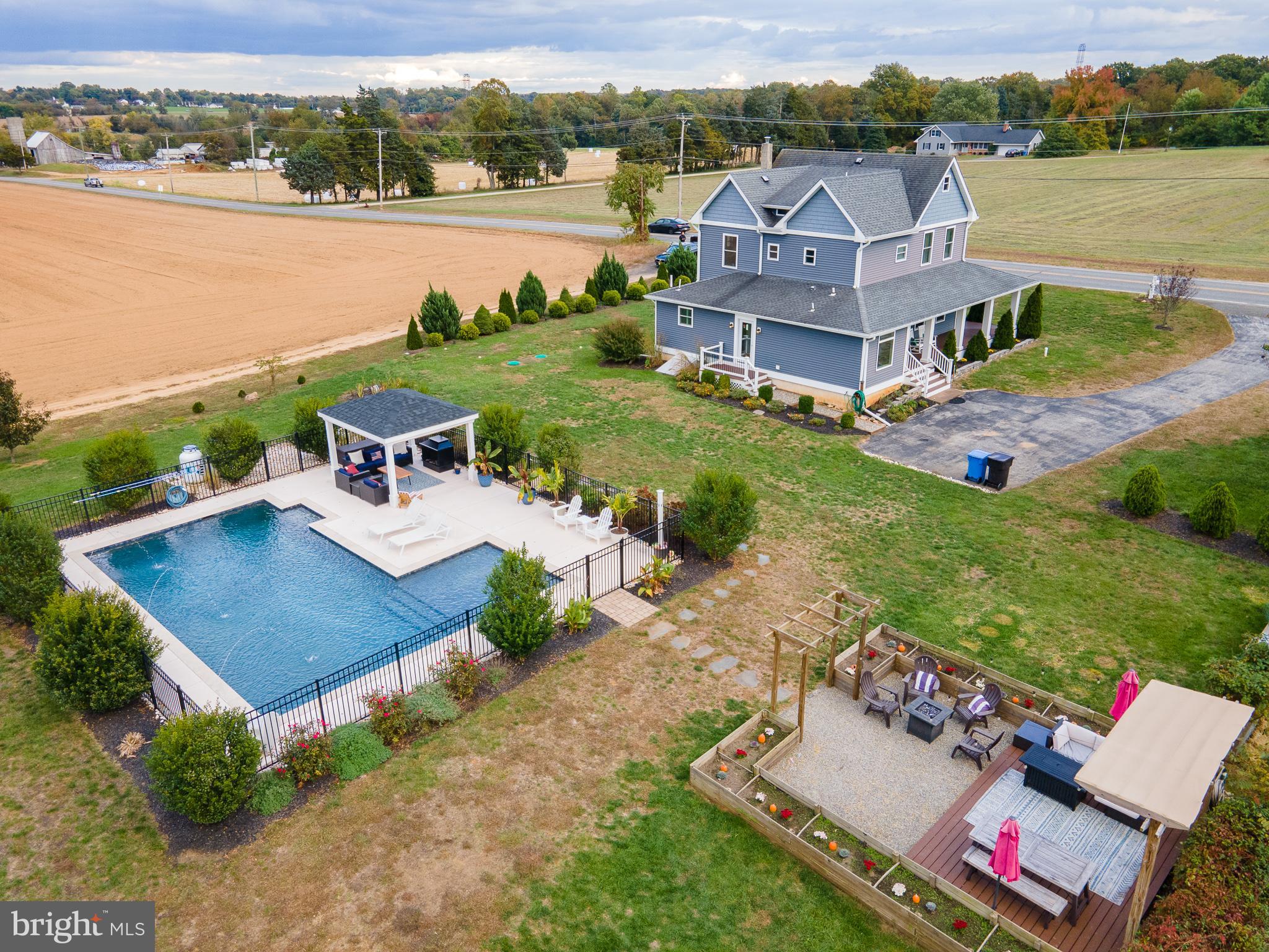 651 Union ROAD