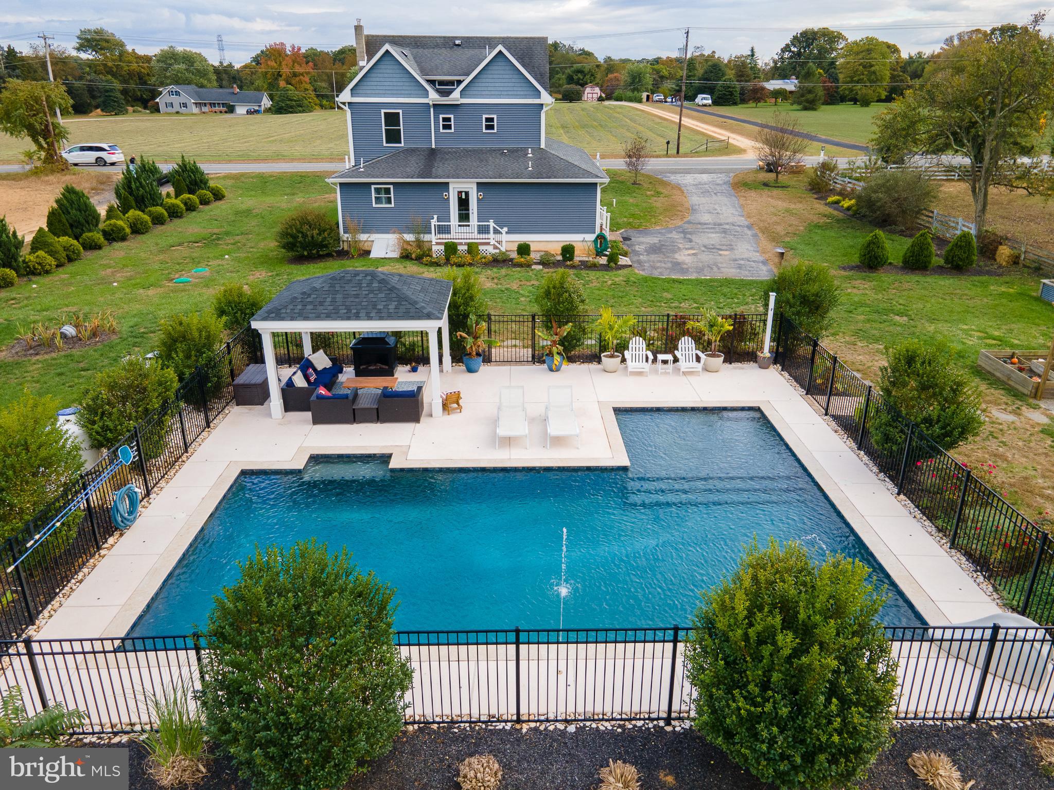 651 Union ROAD