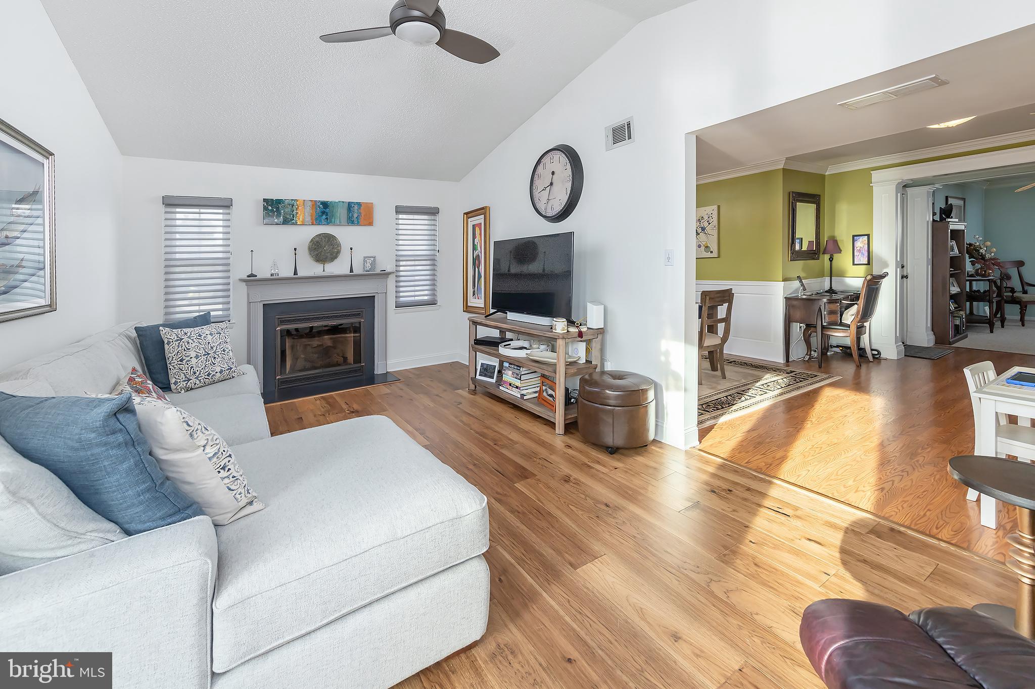 272 Strawbridge LANE