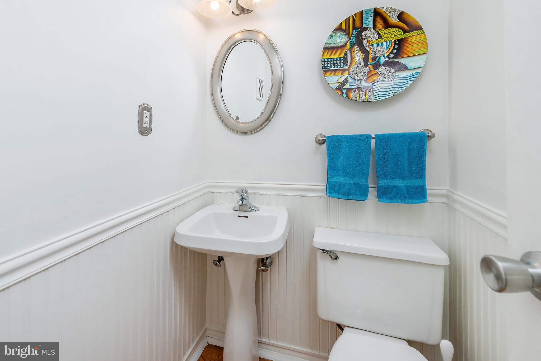 272 Strawbridge LANE