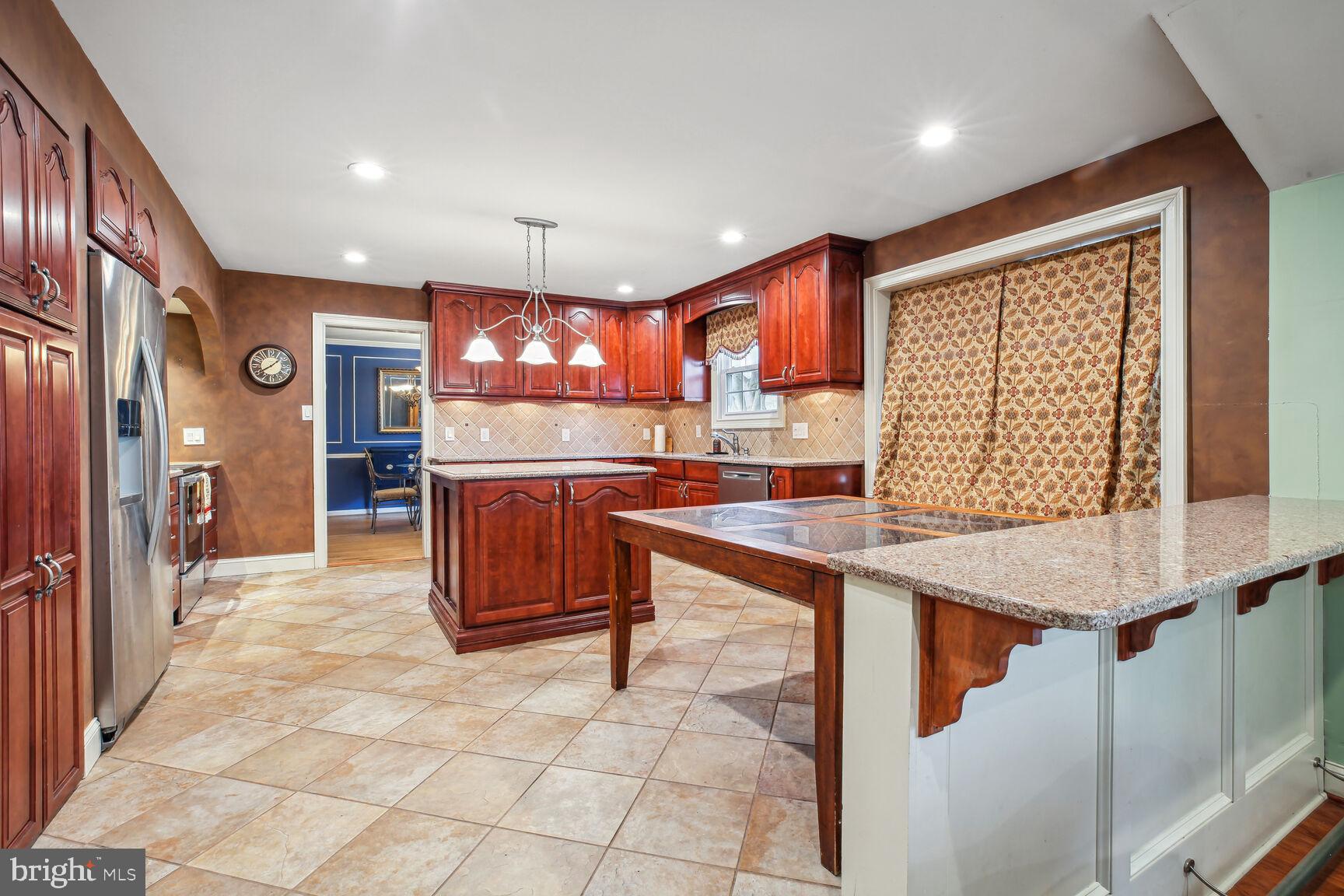 307 MOHAWK DRIVE