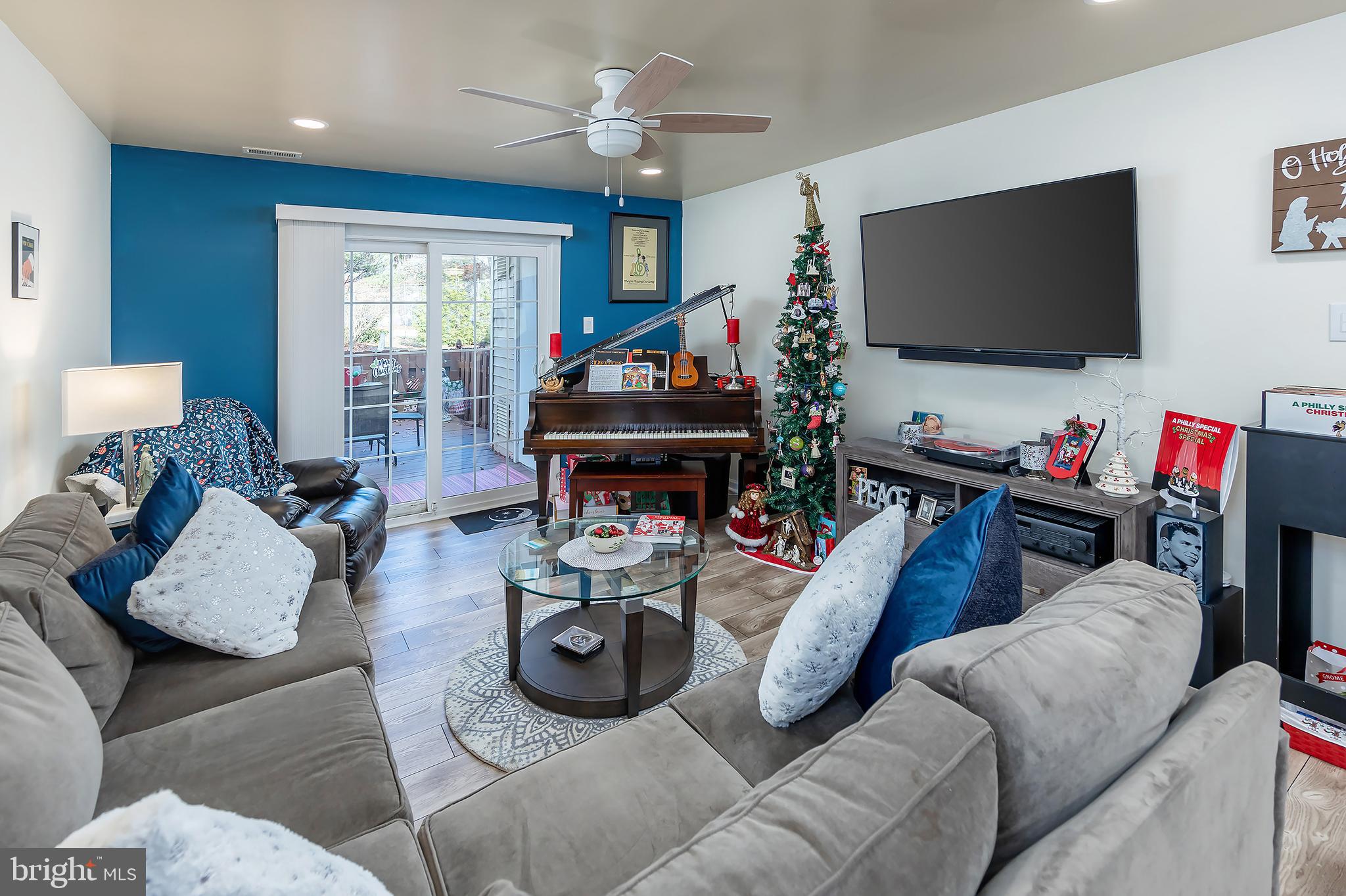 1271 Tristram CIRCLE