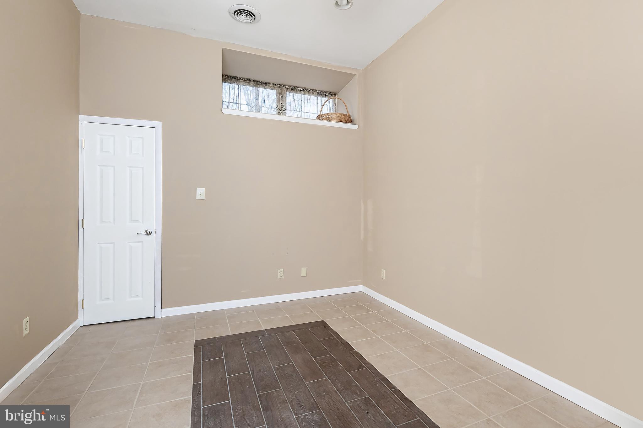 54 Woodstream Court