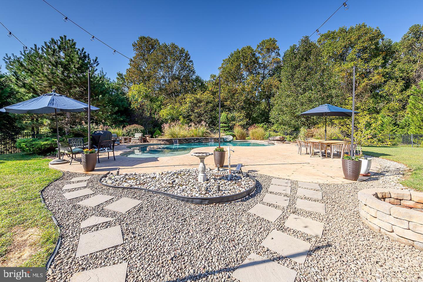 117 Juniper Dr