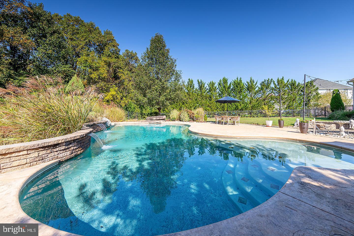 117 Juniper Dr