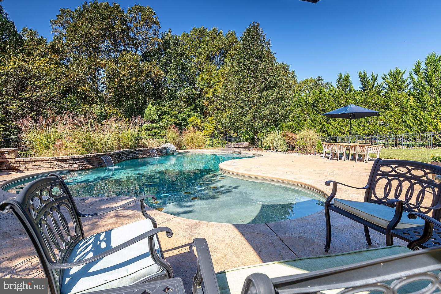 117 Juniper Dr