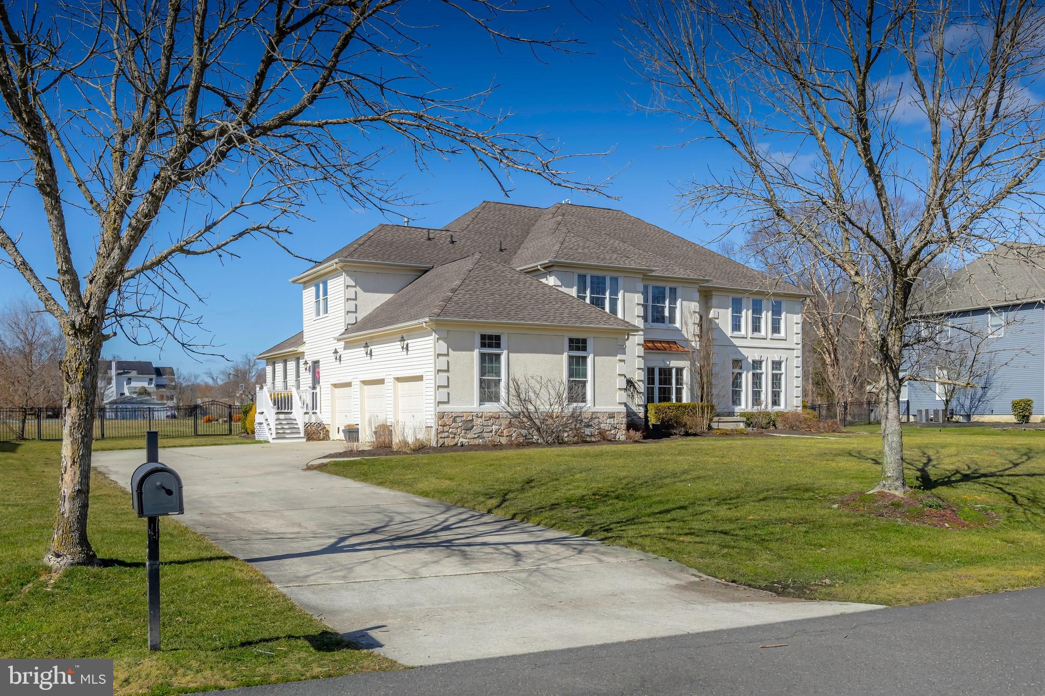 307 Belmont Ct