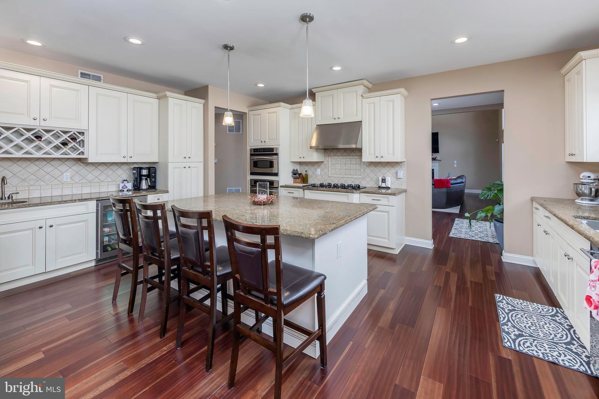 307 Belmont Ct