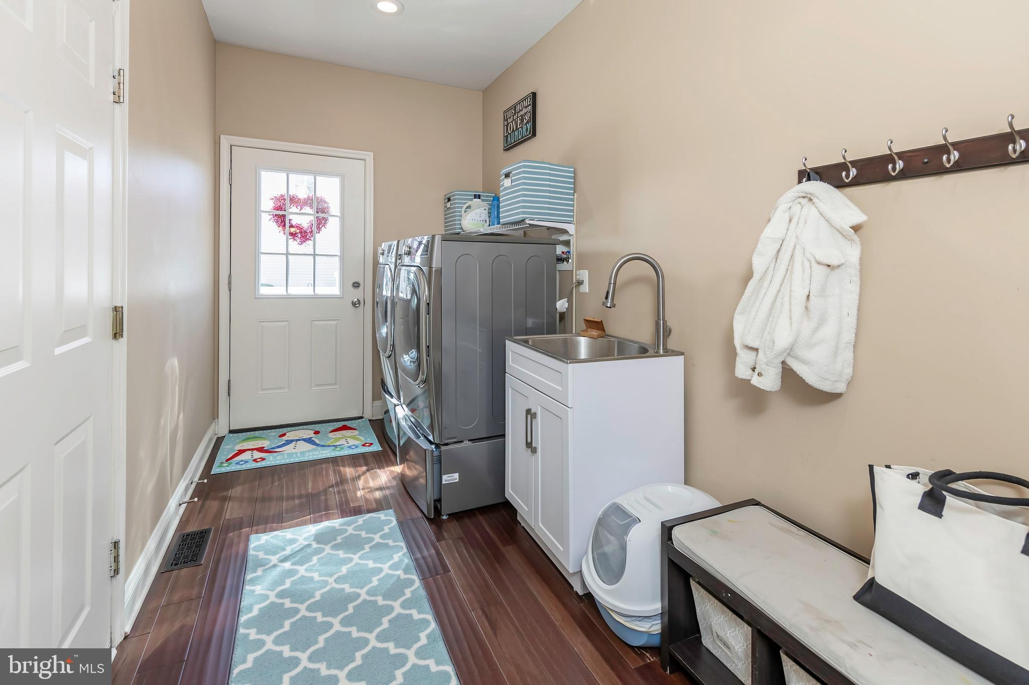 307 Belmont Ct