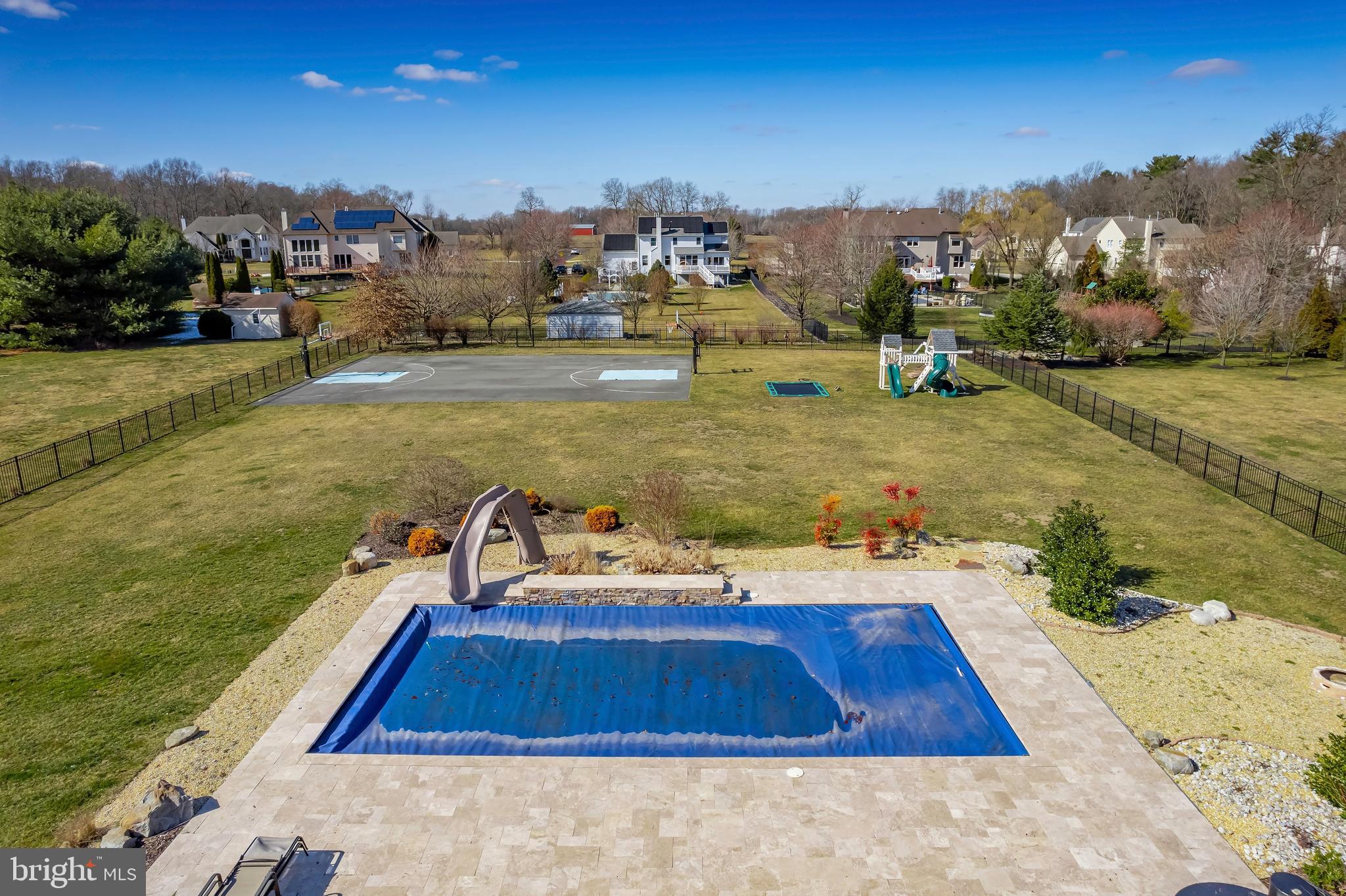 307 Belmont Ct