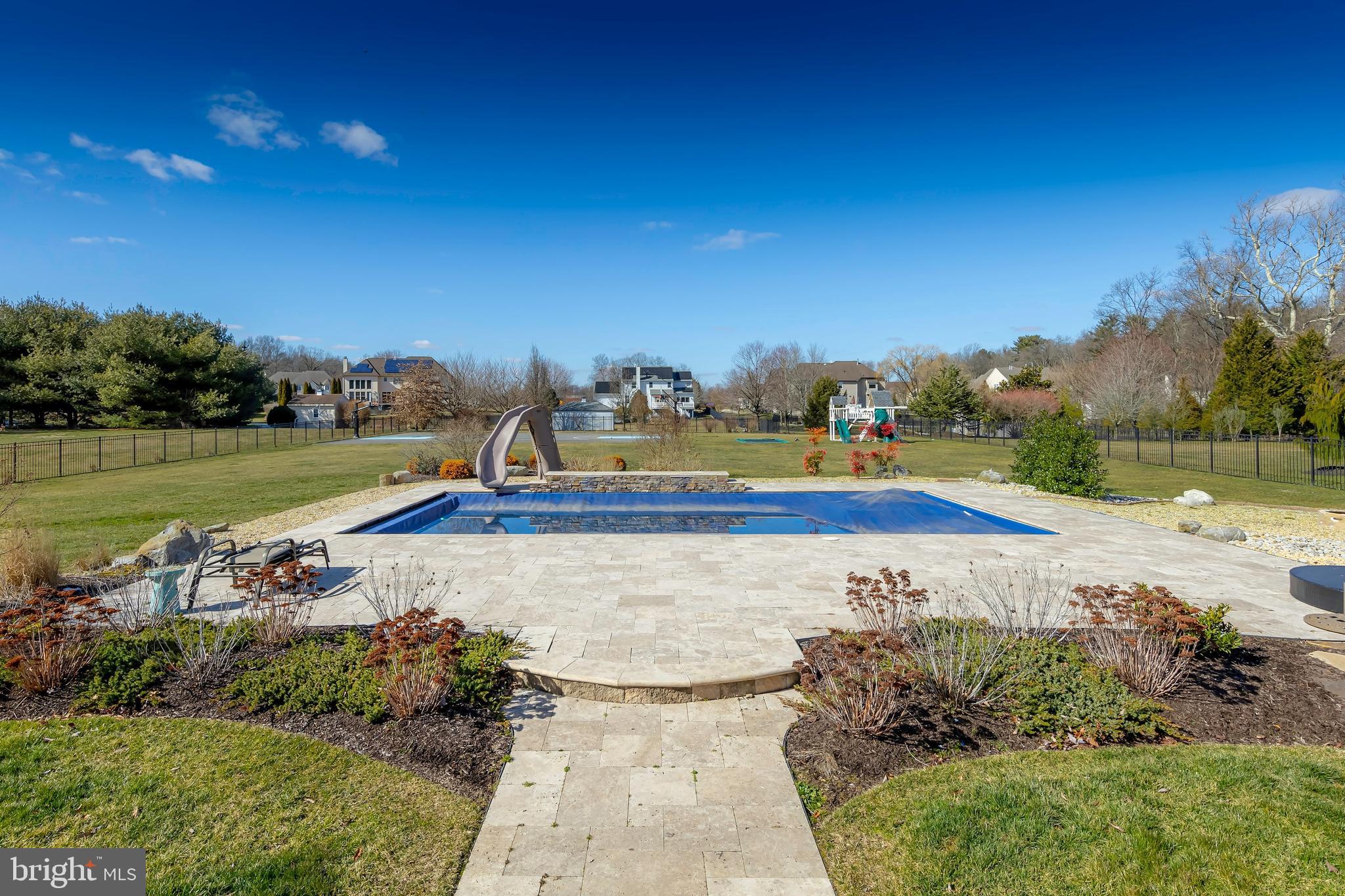 307 Belmont Ct