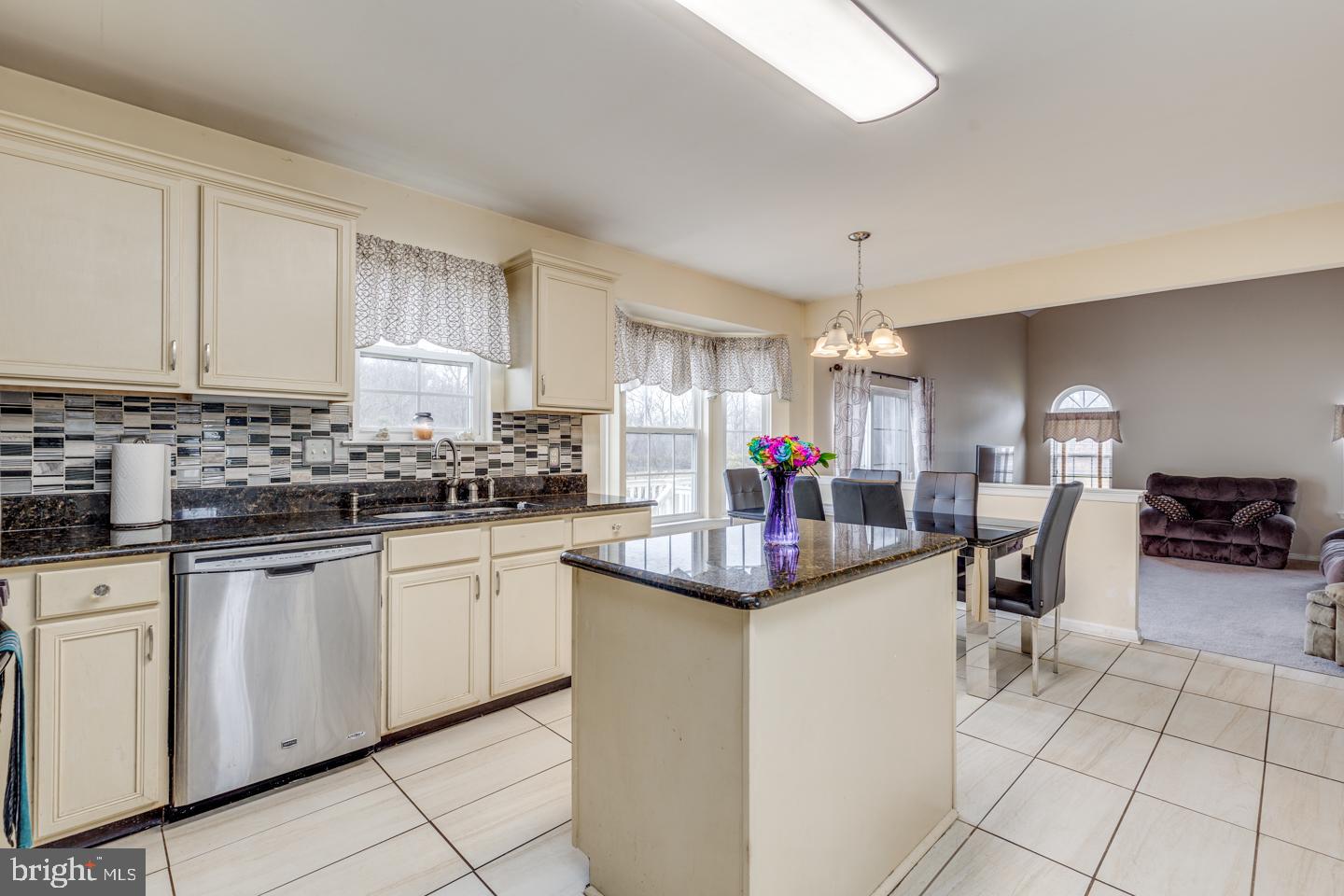 27 TURTLE CREEK DRIVE