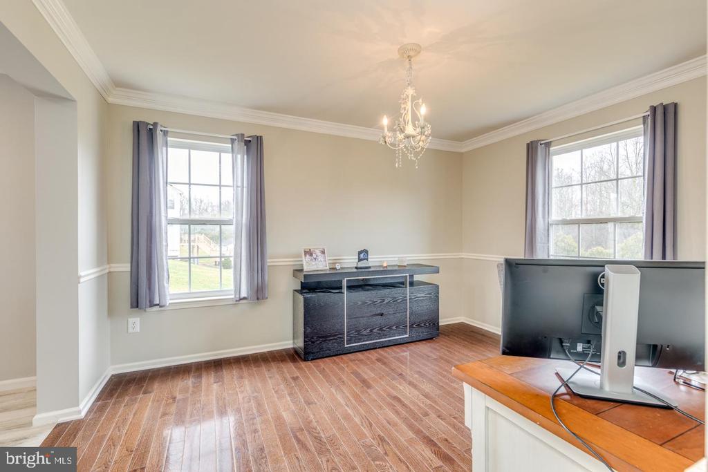 27 TURTLE CREEK DRIVE