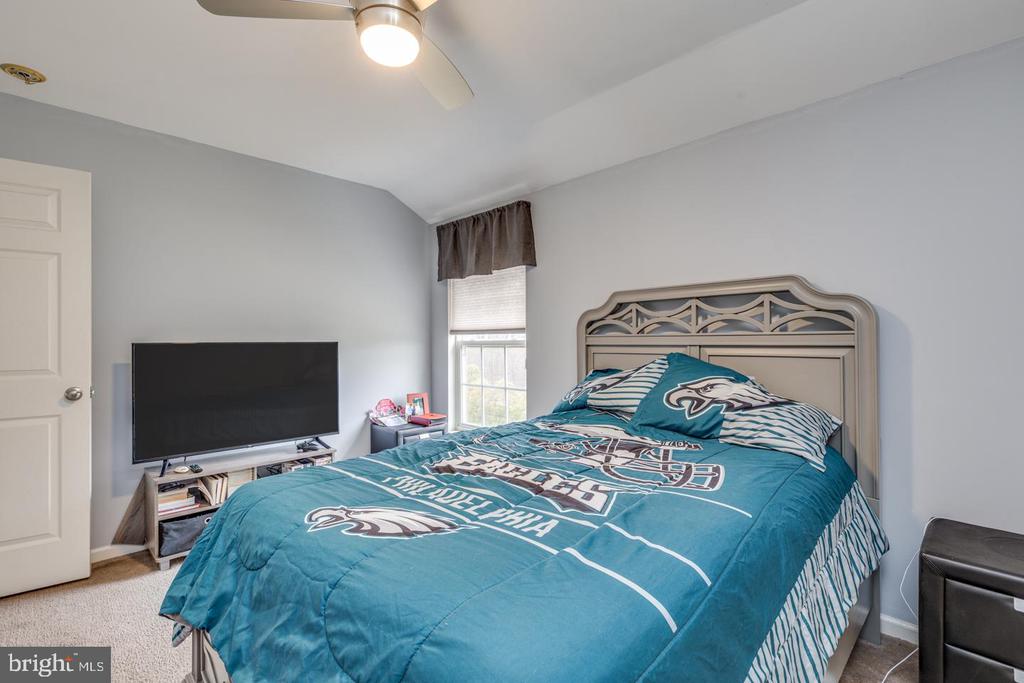 27 TURTLE CREEK DRIVE