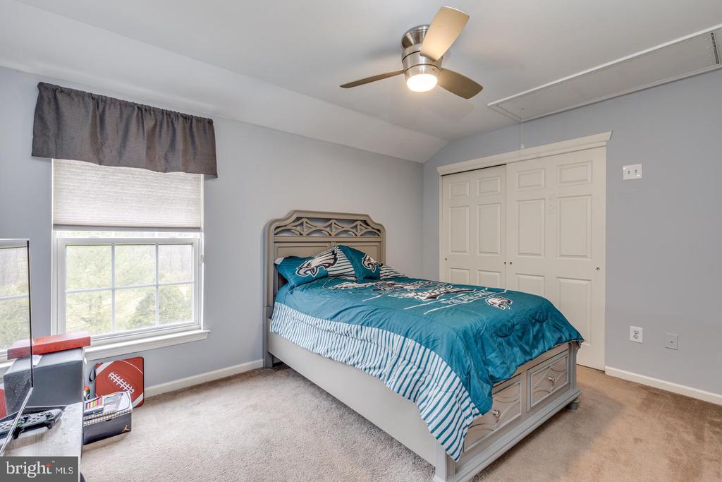 27 TURTLE CREEK DRIVE