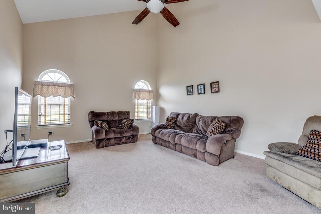 27 TURTLE CREEK DRIVE