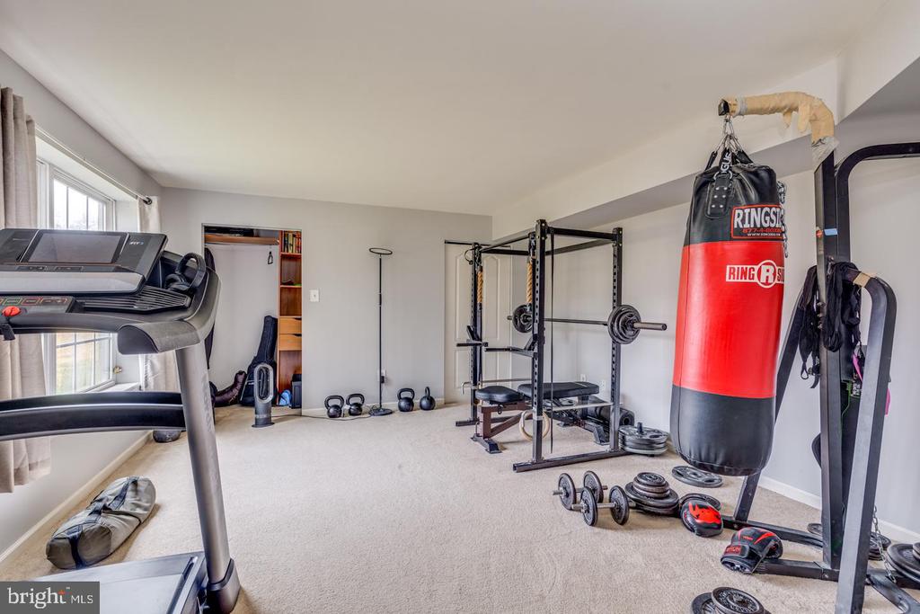 27 TURTLE CREEK DRIVE