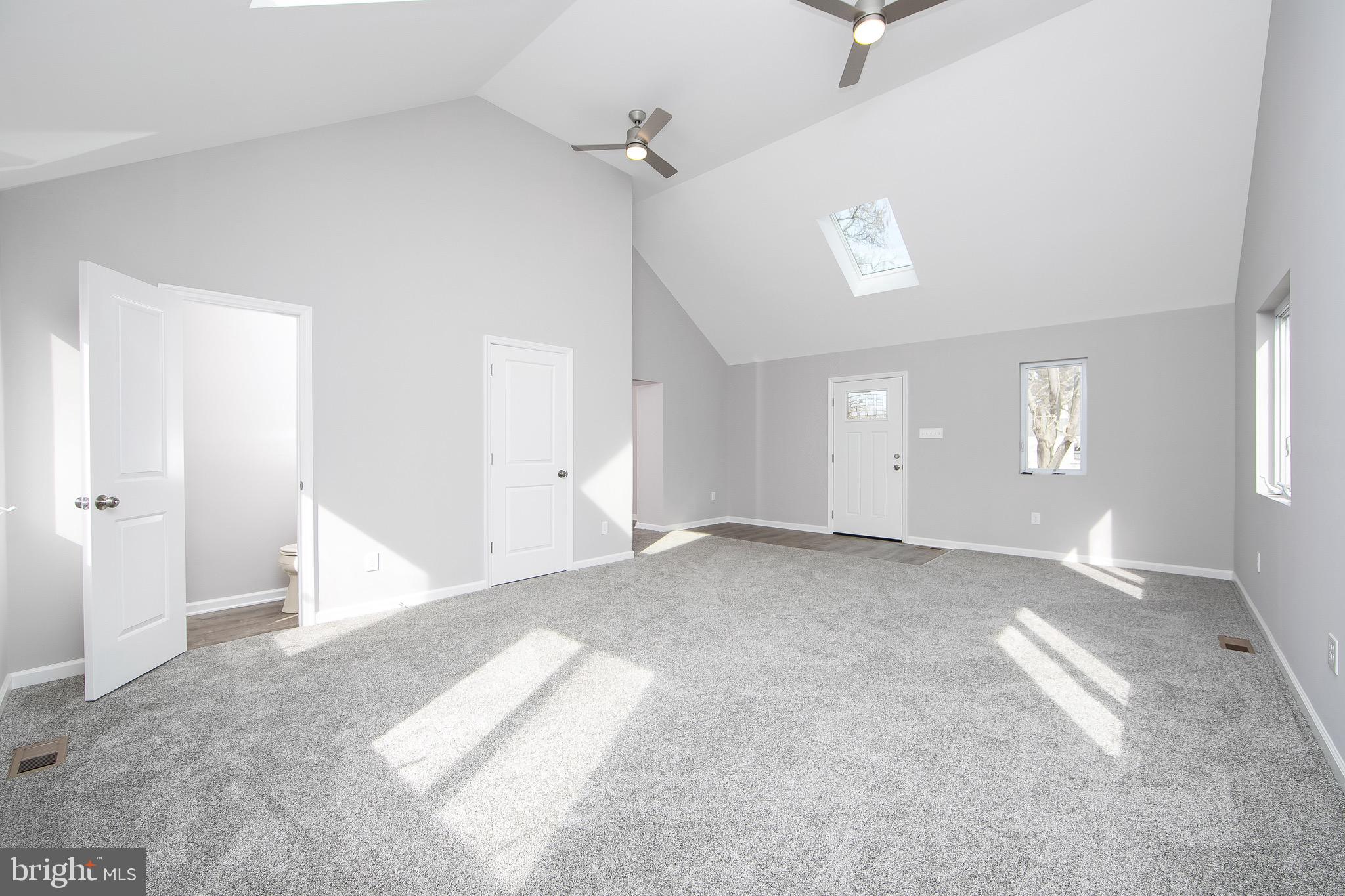 402 E STANGER AVENUE