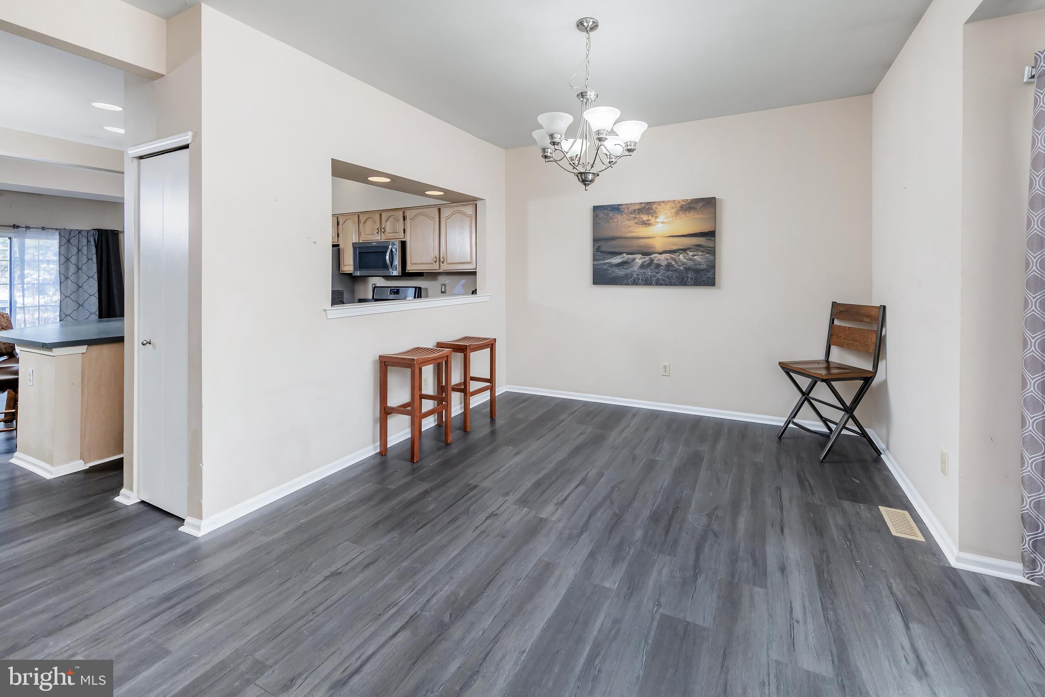 13 Winterberry Ct