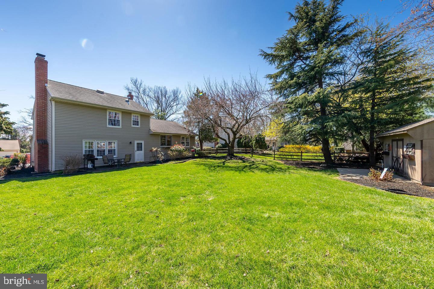 928 DONCASTER DRIVE