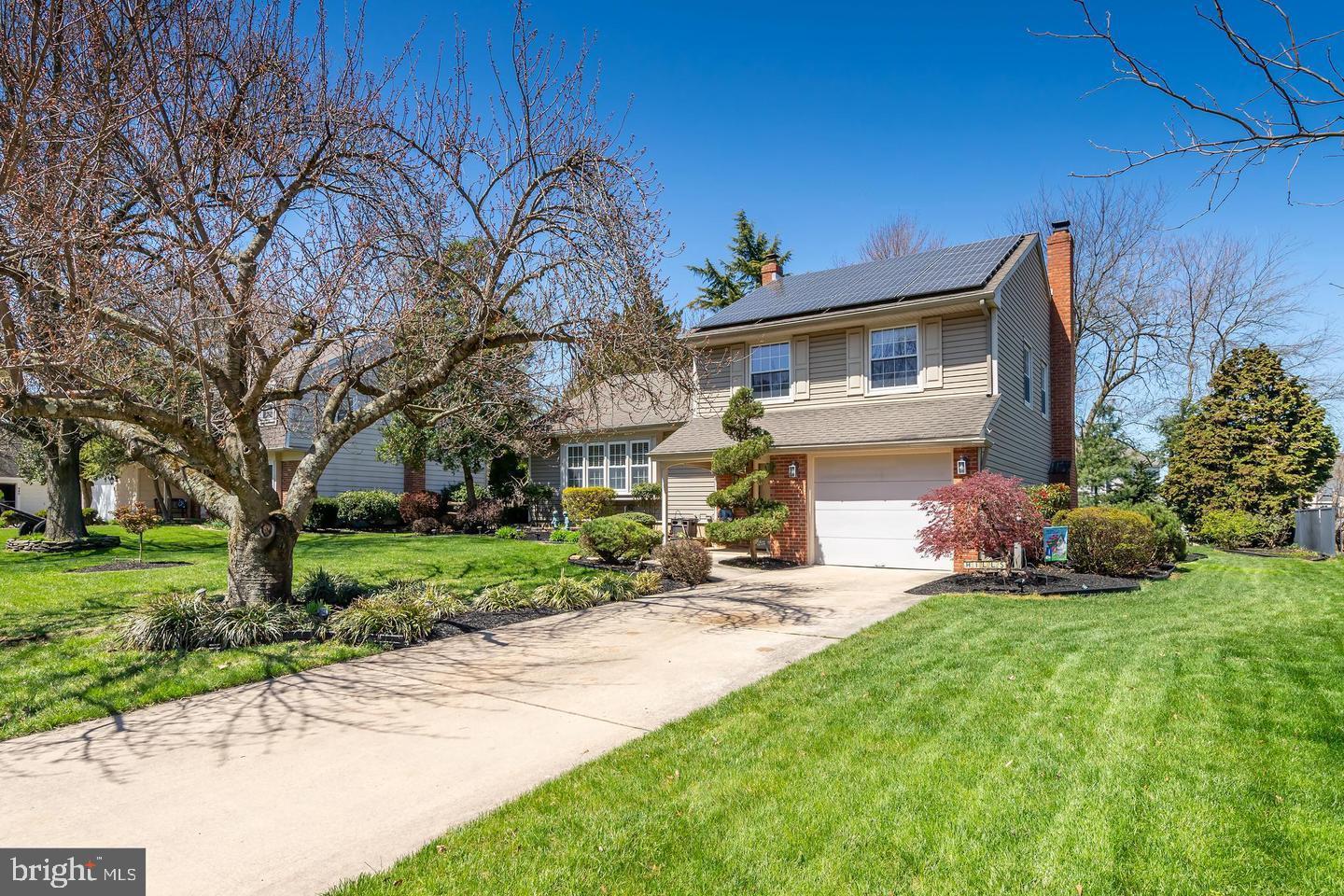 928 DONCASTER DRIVE