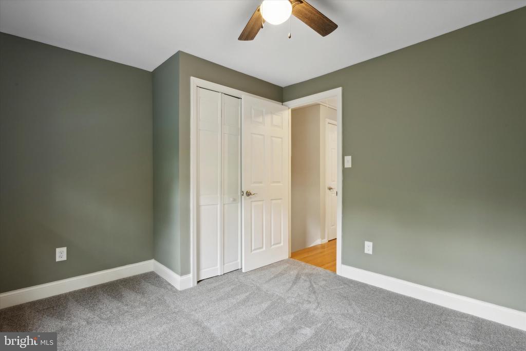 928 DONCASTER DRIVE