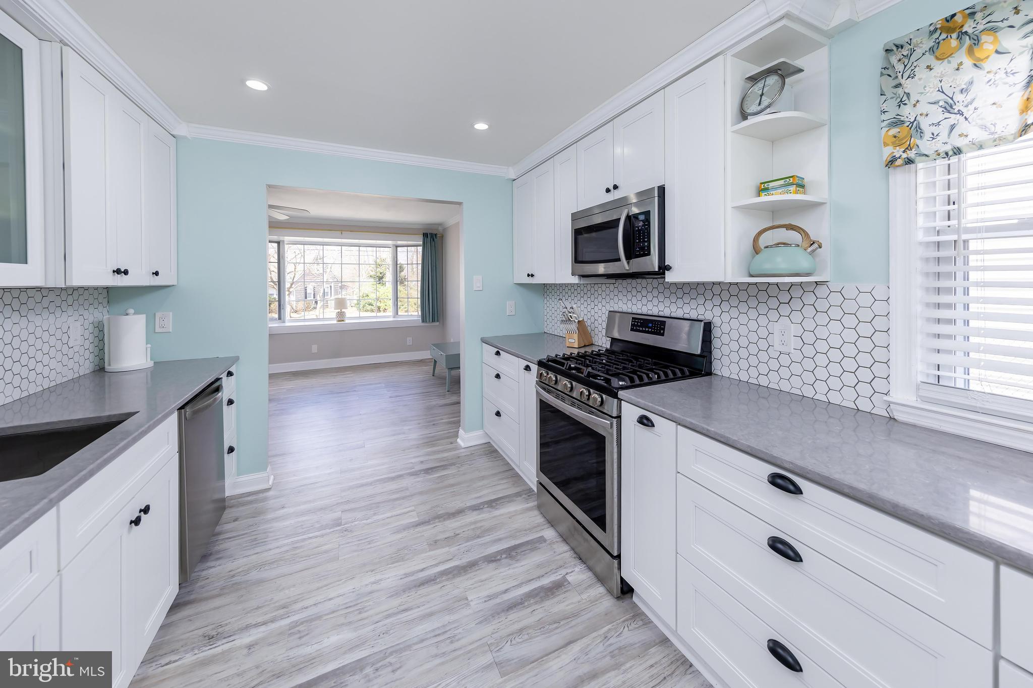 324 Haverford Ave