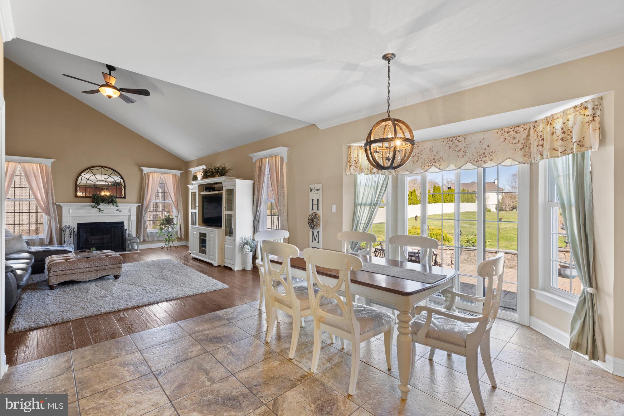 303 Sugar Bush Ct