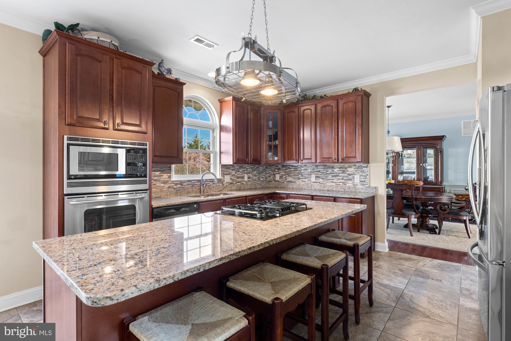 303 Sugar Bush Ct