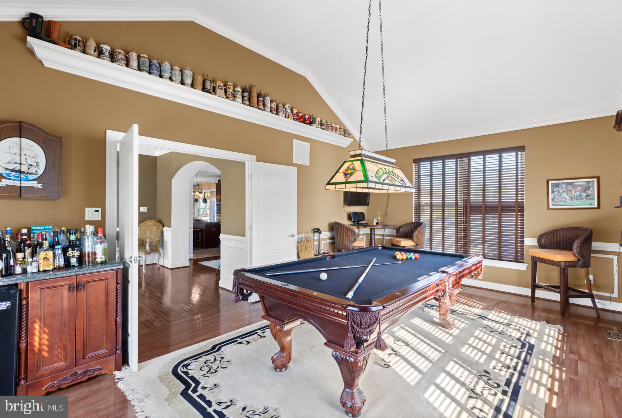 303 Sugar Bush Ct