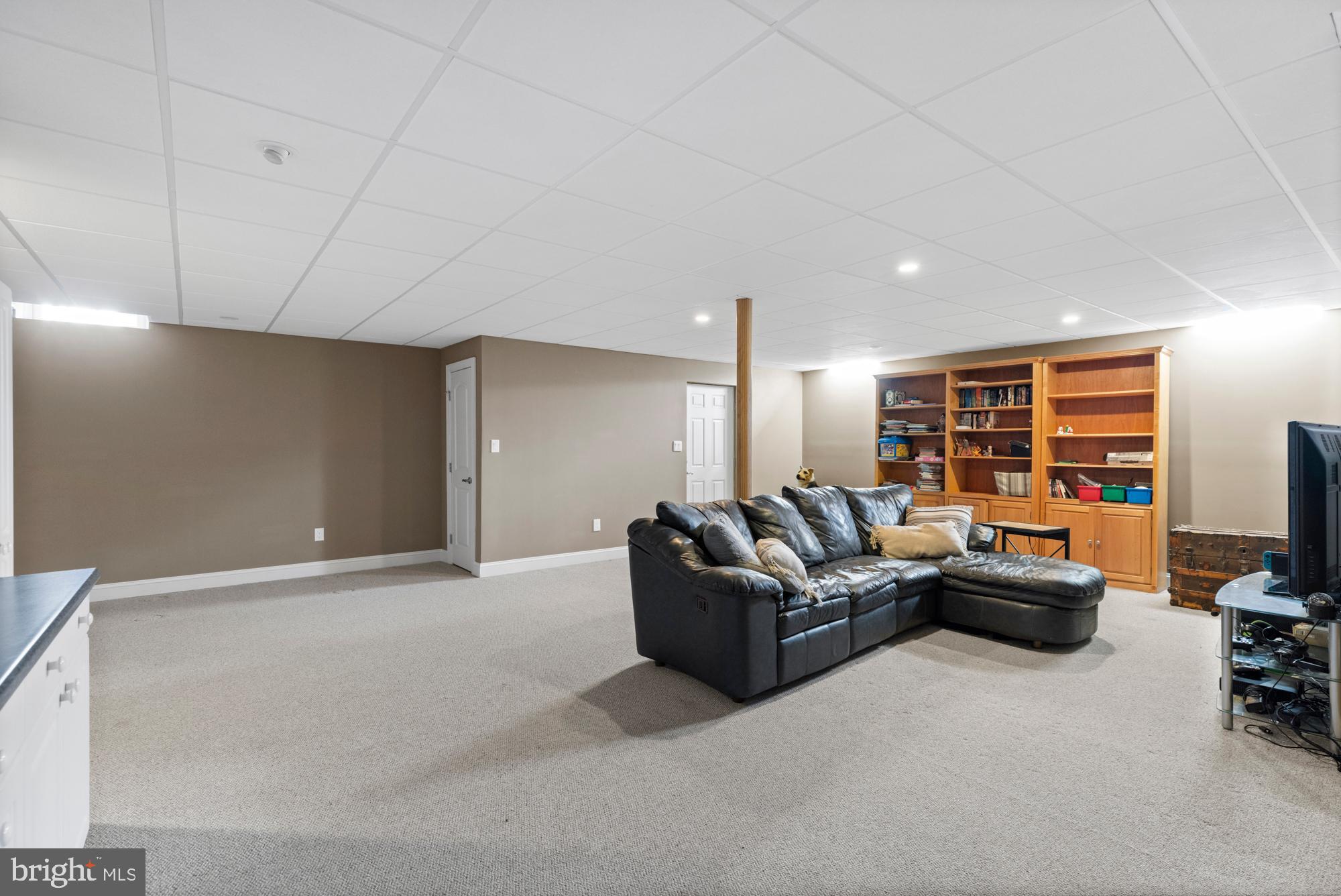 303 Sugar Bush Ct