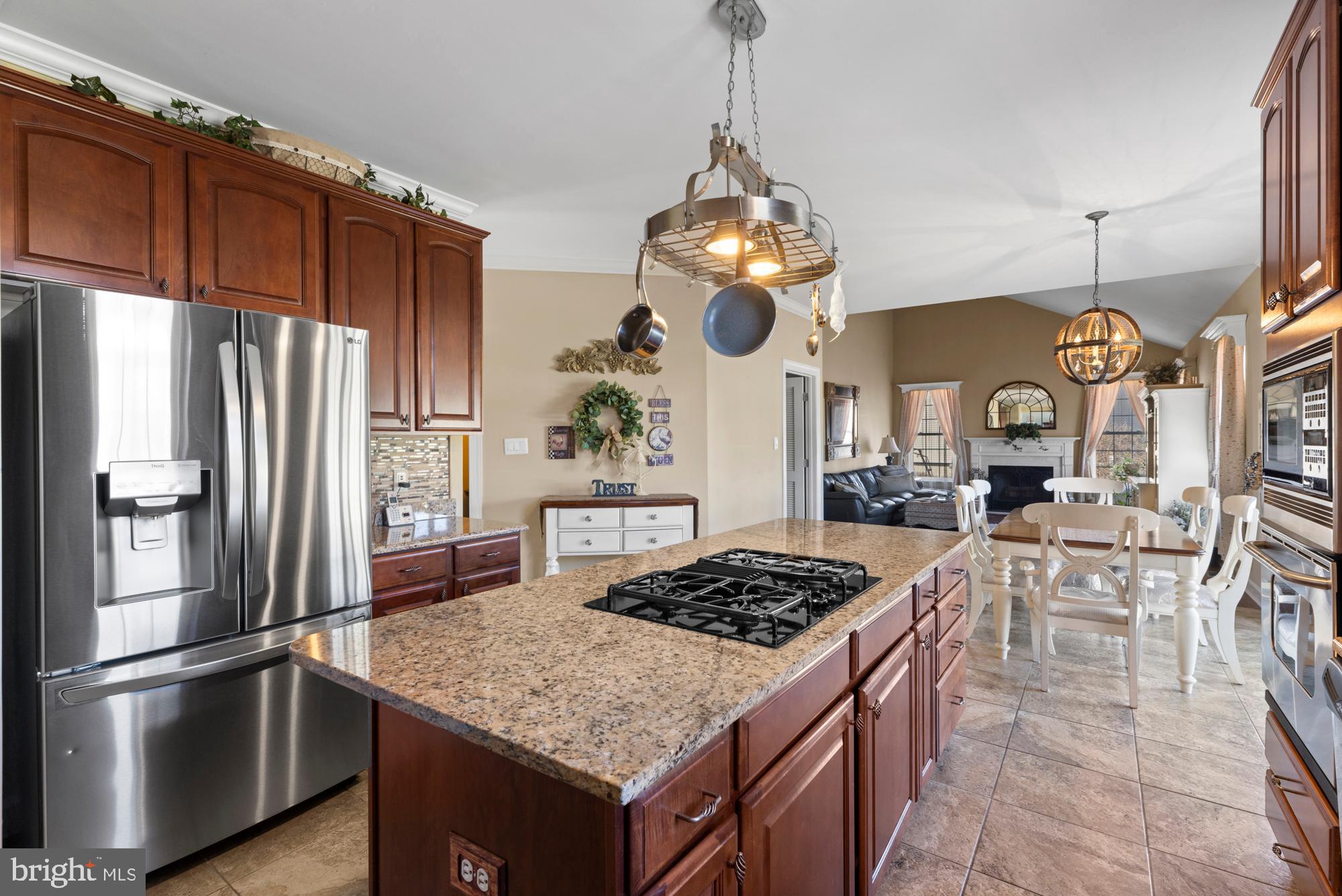 303 Sugar Bush Ct