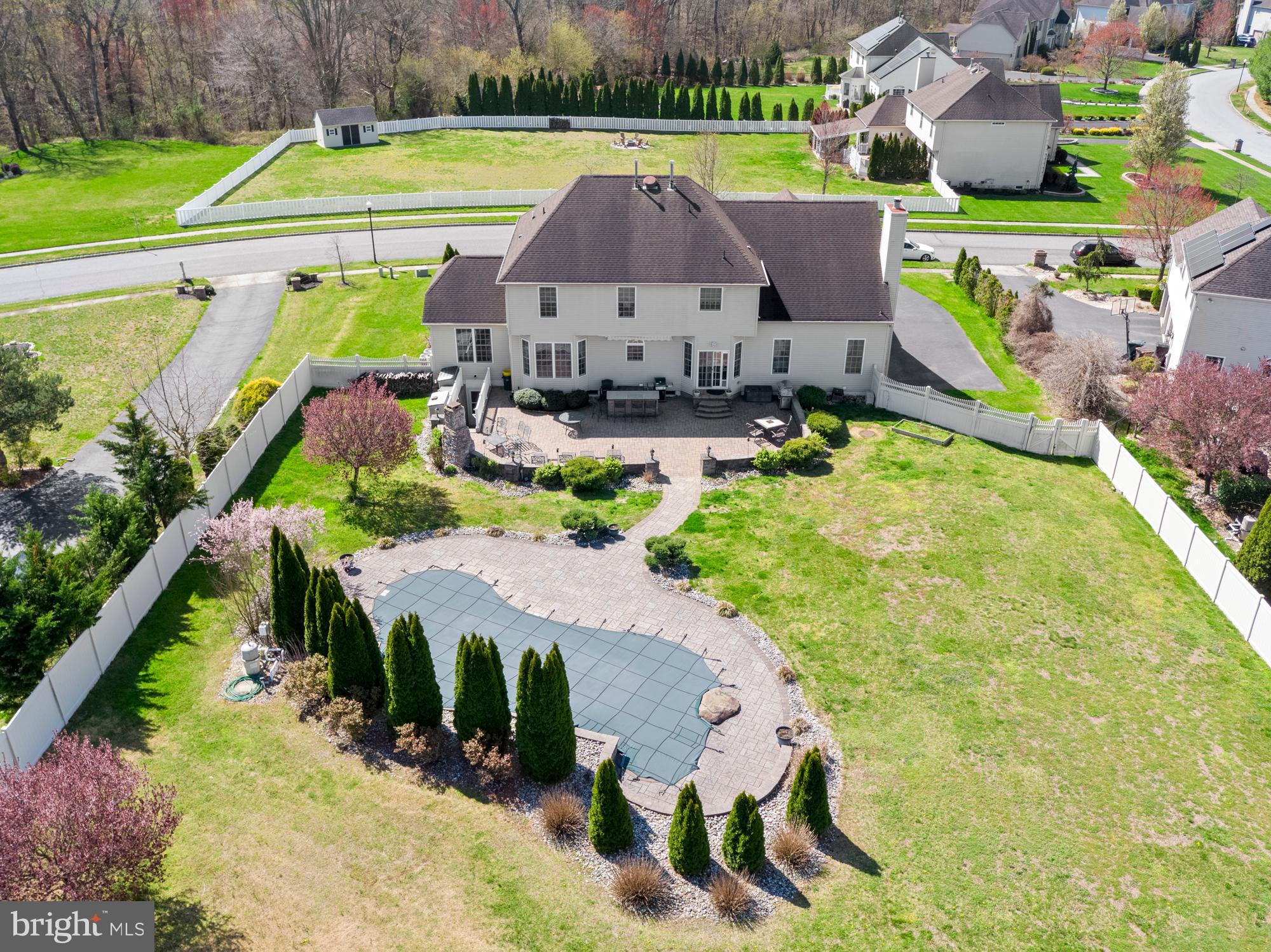 303 Sugar Bush Ct