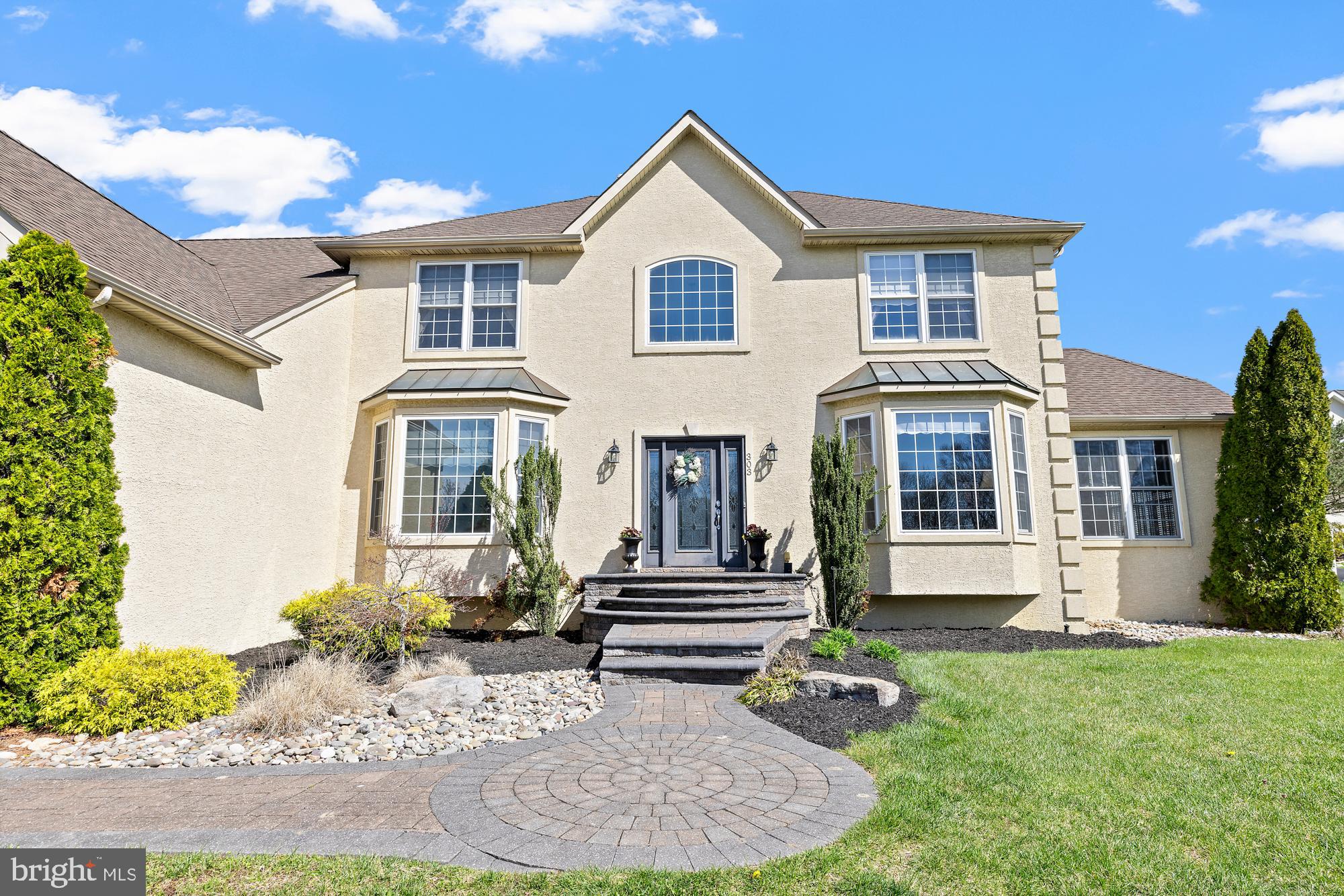 303 Sugar Bush Ct