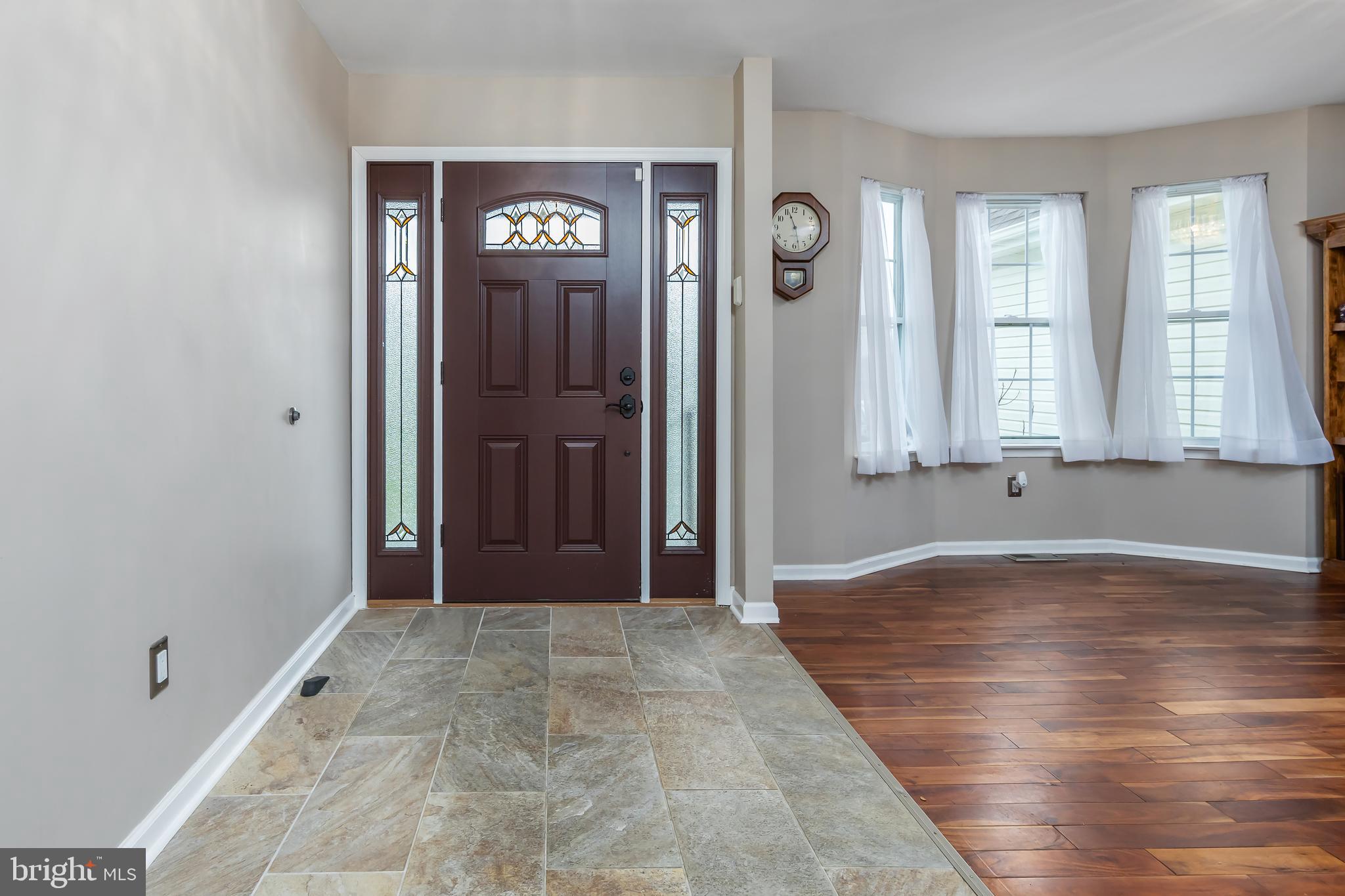 807 Heritage Rd